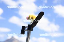 15.07.2024, Lenzerheide, Switzerland (SUI): Flowers in the rifle of Grace Castonguay (USA) - Biathlon summer training, Lenzerheide (SUI). www.nordicfocus.com. © Manzoni/NordicFocus. Every downloaded picture is fee-liable.