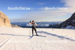 14.10.2024, Ramsau am Dachstein, Austria (AUT): Sophie Chauveau (FRA) - Biathlon summer training, Dachsteinglacier, Ramsau am Dachstein (AUT). www.nordicfocus.com. © Manzoni/NordicFocus. Every downloaded picture is fee-liable.