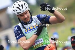 22.09.2024, Premanon, France (FRA): Eric Perrot (FRA), Emilien Jacquelin (FRA), (l-r) - Biathlon Samse Summer Tour, pursuit, Premanon (FRA). www.nordicfocus.com. © Manzoni/NordicFocus. Every downloaded picture is fee-liable.