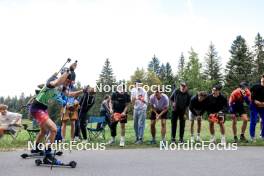 21.09.2024, Premanon, France (FRA): Fans cheering on the track Event Feature: - Biathlon Samse Summer Tour, sprint, Premanon (FRA). www.nordicfocus.com. © Manzoni/NordicFocus. Every downloaded picture is fee-liable.