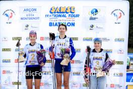 20.10.2024, Arcon, France (FRA): Lola Bugeaud (FRA), Louise Roguet (FRA), Lena Moretti (FRA), (l-r) - Biathlon Samse Summer Tour, pursuit, Arcon (FRA). www.nordicfocus.com. © Manzoni/NordicFocus. Every downloaded picture is fee-liable.