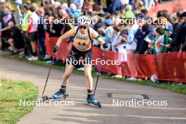 20.10.2024, Arcon, France (FRA): Lisa Siberchicot (FRA) - Biathlon Samse Summer Tour, pursuit, Arcon (FRA). www.nordicfocus.com. © Manzoni/NordicFocus. Every downloaded picture is fee-liable.