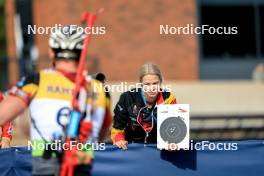 23.08.2024, Otepaeae, Estonia (EST): Coach with target board Event Feature: - IBU Summer Biathlon World Championships, super sprint men, Otepaeae (EST). www.nordicfocus.com. © Manzoni/NordicFocus. Every downloaded picture is fee-liable.