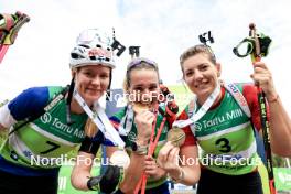 23.08.2024, Otepaeae, Estonia (EST): Suvi Minkkinen (FIN), Paulina Batovska Fialkova (SVK), Lucie Charvatova (CZE), (l-r) - IBU Summer Biathlon World Championships, super sprint women, Otepaeae (EST). www.nordicfocus.com. © Manzoni/NordicFocus. Every downloaded picture is fee-liable.