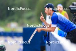 21.08.2024, Otepaeae, Estonia (EST): Erik Kulstad (NOR), coach team Finland - IBU Summer Biathlon World Championships, training, Otepaeae (EST). www.nordicfocus.com. © Manzoni/NordicFocus. Every downloaded picture is fee-liable.