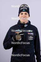 07.02.2024, Nove Mesto na Morave, Czechia (CZE): Martin Ponsiluoma (SWE) - IBU World Championships Biathlon, medals, Nove Mesto na Morave (CZE). www.nordicfocus.com. © Manzoni/NordicFocus. Every downloaded picture is fee-liable.