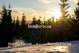 16.11.2024, Sjusjoen, Norway (NOR): Emilien Jacquelin (FRA) - Biathlon Season Opening, sprint, Sjusjoen (NOR). www.nordicfocus.com. © Nordnes/NordicFocus. Every downloaded picture is fee-liable.