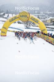 06.01.2024, Val di Fiemme, Italy (ITA): Start of womens race - FIS world cup cross-country, tour de ski, mass, Val di Fiemme (ITA). www.nordicfocus.com. © Modica/NordicFocus. Every downloaded picture is fee-liable.