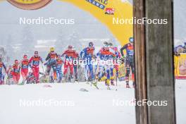 06.01.2024, Val di Fiemme, Italy (ITA): Lisa Lohmann (GER), Heidi Weng (NOR), Kerttu Niskanen (FIN), Frida Karlsson (SWE), (l-r)  - FIS world cup cross-country, tour de ski, mass, Val di Fiemme (ITA). www.nordicfocus.com. © Barbieri/NordicFocus. Every downloaded picture is fee-liable.