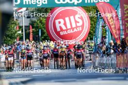 01.08.2024, Sandnes, Norway (NOR): Magni Smedas (NOR), Nadine Faehndrich (SUI), Margrethe Bergane (NOR), Astrid Oeyre Slind (NOR), Heidi Weng (NOR), (l-r) - BLINK24 Festival Cross-Country - Sandnes (NOR). www.nordicfocus.com. © Nordnes/NordicFocus. Every downloaded picture is fee-liable.