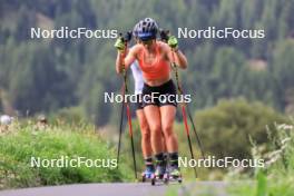 15.08.2024, Ulrichen, Switzerland (SUI): Laura Gimmler (GER), Katharina Hennig (GER), (l-r) - Cross-Country summer training, Ulrichen (SUI). www.nordicfocus.com. © Manzoni/NordicFocus. Every downloaded picture is fee-liable.