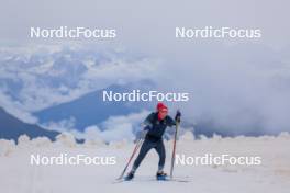 22.06.2024, Les Diablerets, Switzerland (SUI): Valerio Grond (SUI), Beda Klee (SUI), (l-r) - Cross-Country summer training on the Glacier 3000, Les Diablerets (SUI). www.nordicfocus.com. © Manzoni/NordicFocus. Every downloaded picture is fee-liable.