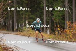 13.10.2024, Ramsau am Dachstein, Austria (AUT): Andrew Young (GBR) - Cross-Country summer training, Ramsau am Dachstein (AUT). www.nordicfocus.com. © Manzoni/NordicFocus. Every downloaded picture is fee-liable.