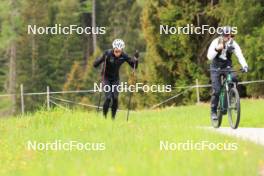 28.05.2024, Lenzerheide, Switzerland (SUI): Janik Riebli (SUI), Erik Braten Guidon (NOR), coach Team Switzerland, (l-r) - Cross-Country training, Lenzerheide (SUI). www.nordicfocus.com. © Manzoni/NordicFocus. Every downloaded picture is fee-liable.