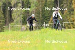 28.05.2024, Lenzerheide, Switzerland (SUI): Janik Riebli (SUI), Erik Braten Guidon (NOR), coach Team Switzerland, (l-r) - Cross-Country training, Lenzerheide (SUI). www.nordicfocus.com. © Manzoni/NordicFocus. Every downloaded picture is fee-liable.