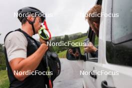 21.06.2024, Les Diablerets, Switzerland (SUI): Valerio Grond (SUI), Erik Braten Guidon (NOR), coach Team Switzerland, (l-r) - Cross-Country summer training, Les Diablerets (SUI). www.nordicfocus.com. © Manzoni/NordicFocus. Every downloaded picture is fee-liable.