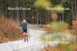 13.10.2024, Ramsau am Dachstein, Austria (AUT): Andrew Young (GBR) - Cross-Country summer training, Ramsau am Dachstein (AUT). www.nordicfocus.com. © Manzoni/NordicFocus. Every downloaded picture is fee-liable.