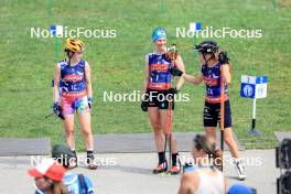 31.08.2024, Annecy, France (FRA): Marte Skaanes (NOR), Victoria Carl (GER), Océane Michelon (FRA), (l-r) - Martin Fourcade Nordic Festival Cross-Country, Annecy (FRA). www.nordicfocus.com. © Manzoni/NordicFocus. Every downloaded picture is fee-liable.