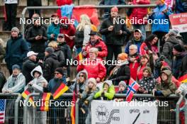 05.10.2024, Klingenthal, Germany (GER):  Feature fans - Summer Grand Prix ski jumping women, individual HS140, Klingenthal (GER). www.nordicfocus.com. © Volk/NordicFocus. Every downloaded picture is fee-liable