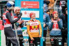 06.10.2024, Klingenthal, Germany (GER): Andreas Wellinger (GER), Pius Paschke (GER), Katharina Schmid (GER), Selina Freitag (GER), (l-r)  - Summer Grand Prix ski jumping, mixed team HS140, Klingenthal (GER). www.nordicfocus.com. © Volk/NordicFocus. Every downloaded picture is fee-liable